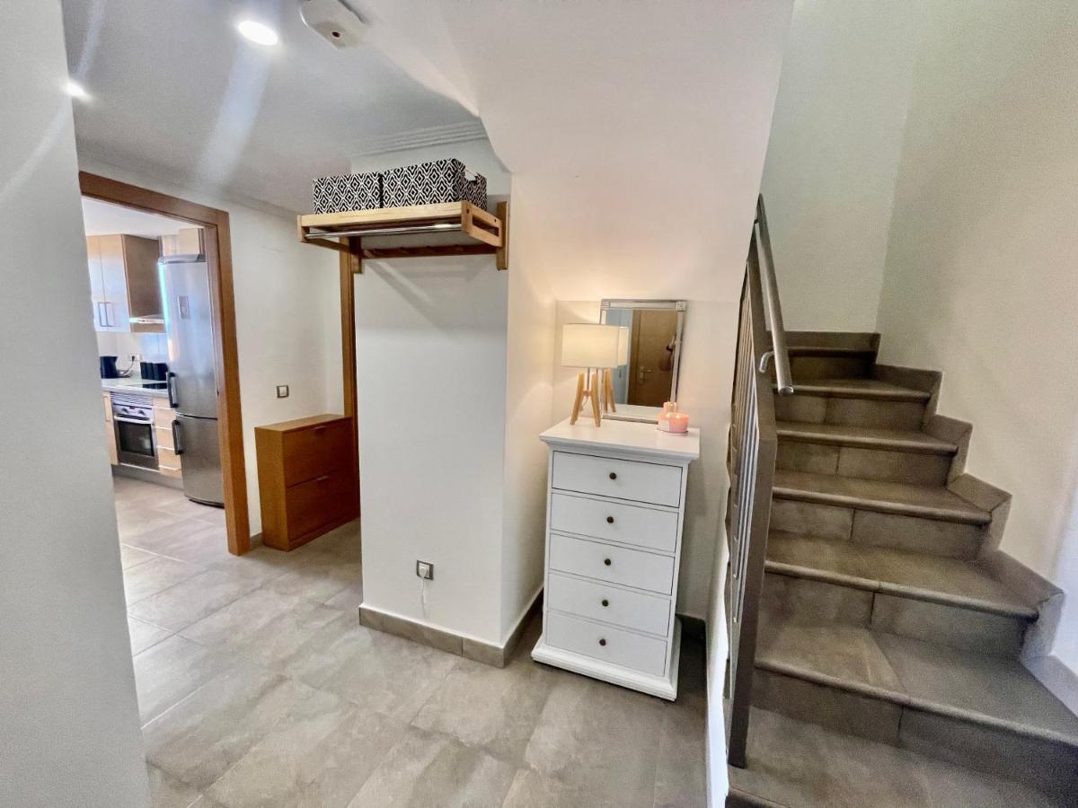 Apartmán Modern 2-Floor Penthouse With Sea Views - Sleeps 7 Finestrat Exteriér fotografie