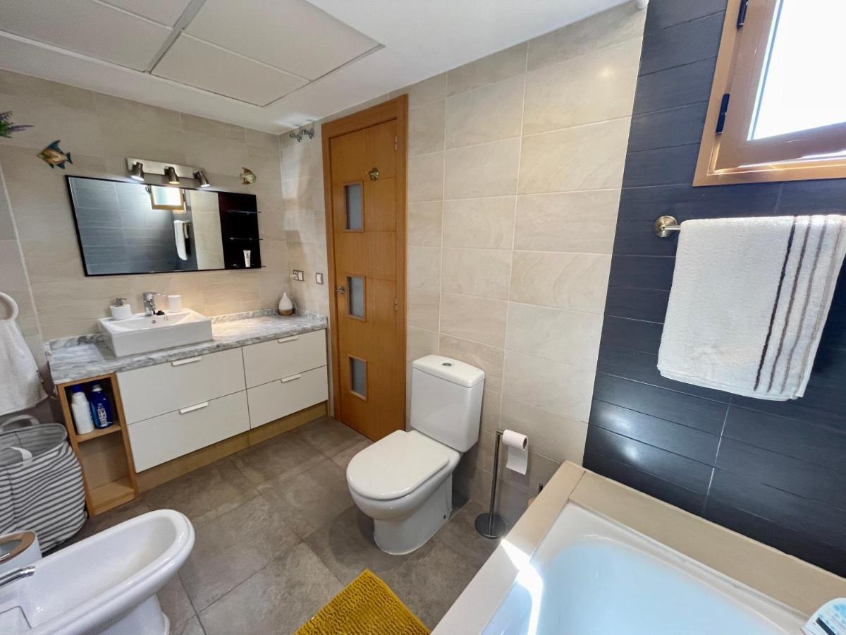 Apartmán Modern 2-Floor Penthouse With Sea Views - Sleeps 7 Finestrat Exteriér fotografie