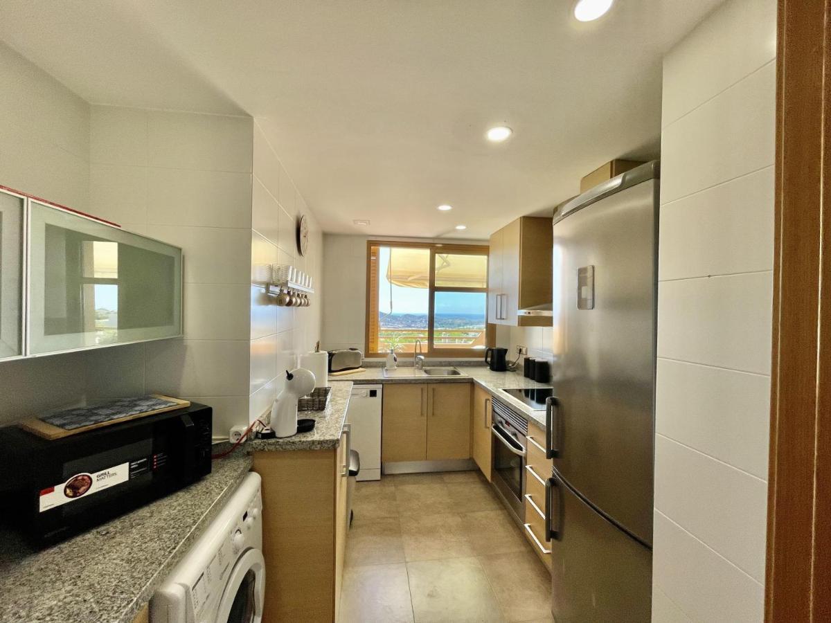 Apartmán Modern 2-Floor Penthouse With Sea Views - Sleeps 7 Finestrat Exteriér fotografie